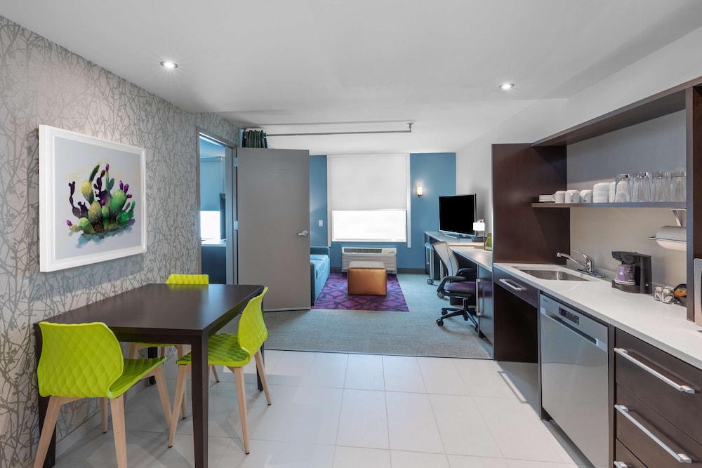 Home2 Suites by Hilton Laredo Airport - photo 15