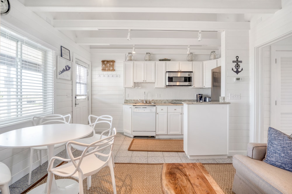 Driftwood Resort - photo 156