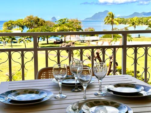 Grenade 21 vue mer proche plage dans Complexe type Village Vacances — 4-Star Luxury Hotel in Sainte-Luce, Martinique