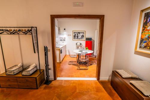 Vinto House Salerno Old Town — 4-Star Luxury Hotel in Salerno, Italy