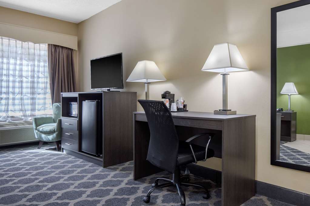 Quality Inn Kingstree North - photo 22