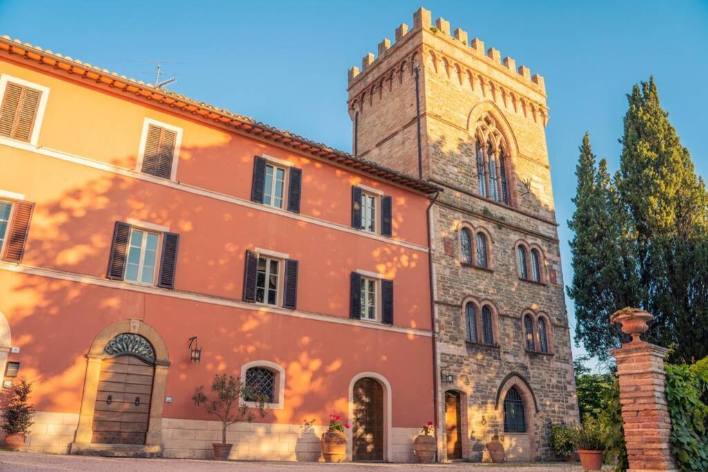 Castello di Crocicchio — hotel in Gualdo Tadino