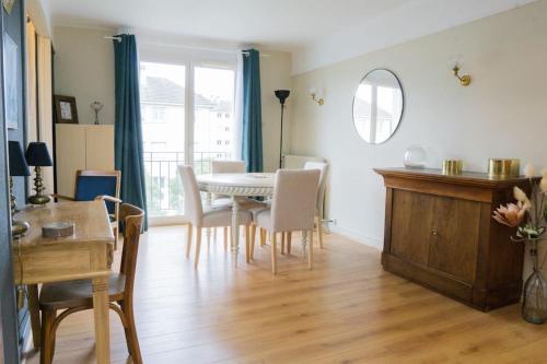 Exigehome Magnifique T3 a 10 Km de Paris Porte de St Cloud - carbon neutral hotel in Unknown City