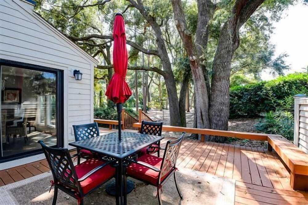 213 Twin Oaks at The Sea Pines Resort - photo 11