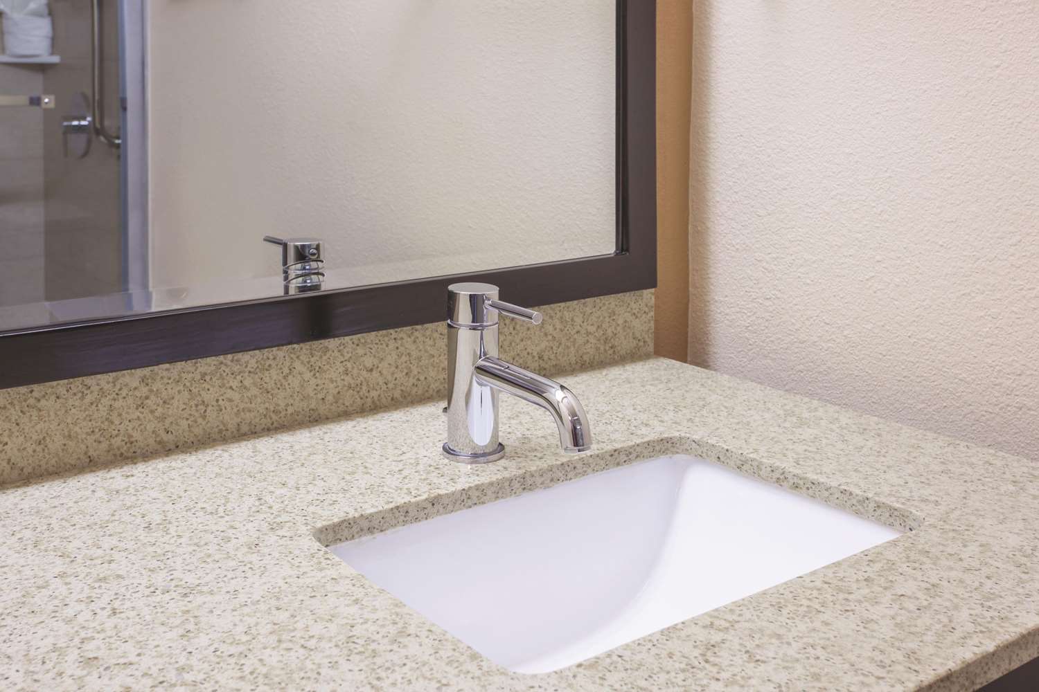 University Inn and Suites Berkeley - photo 34