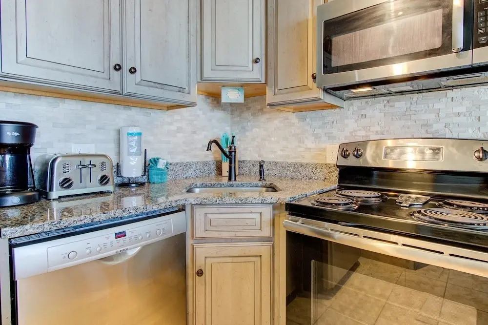 0312 Captains Quarters by Atlantic Towers - photo 13