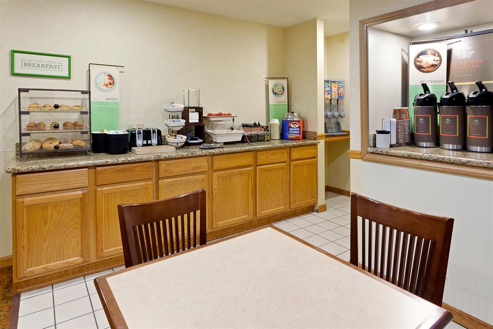 Country Inn & Suites By Carlson Millville NJ - photo 2