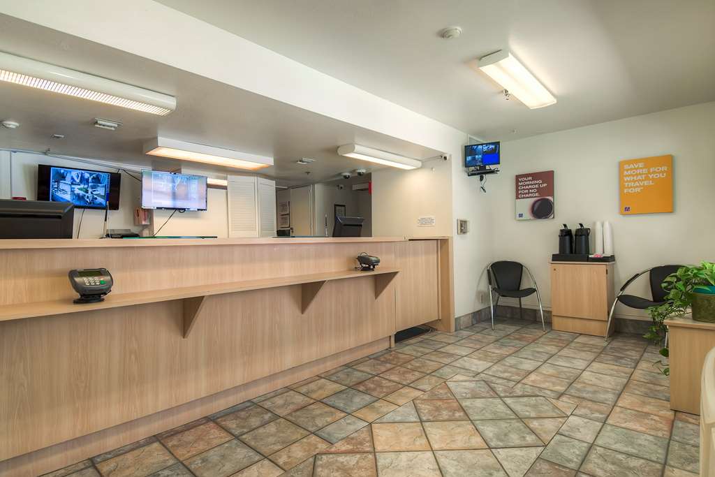 Motel 6 Palm Springs CA Downtown - photo 21