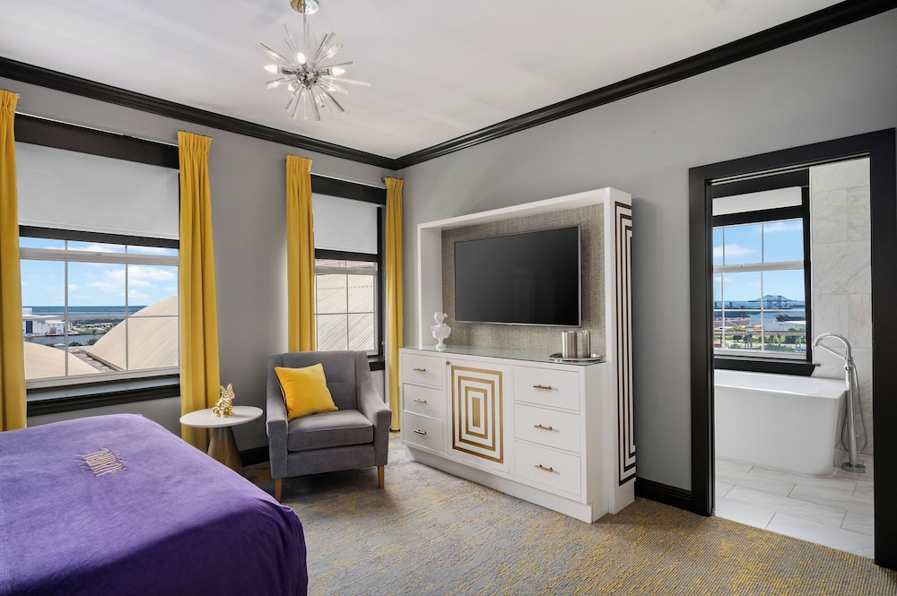 The Admiral Hotel - photo 17