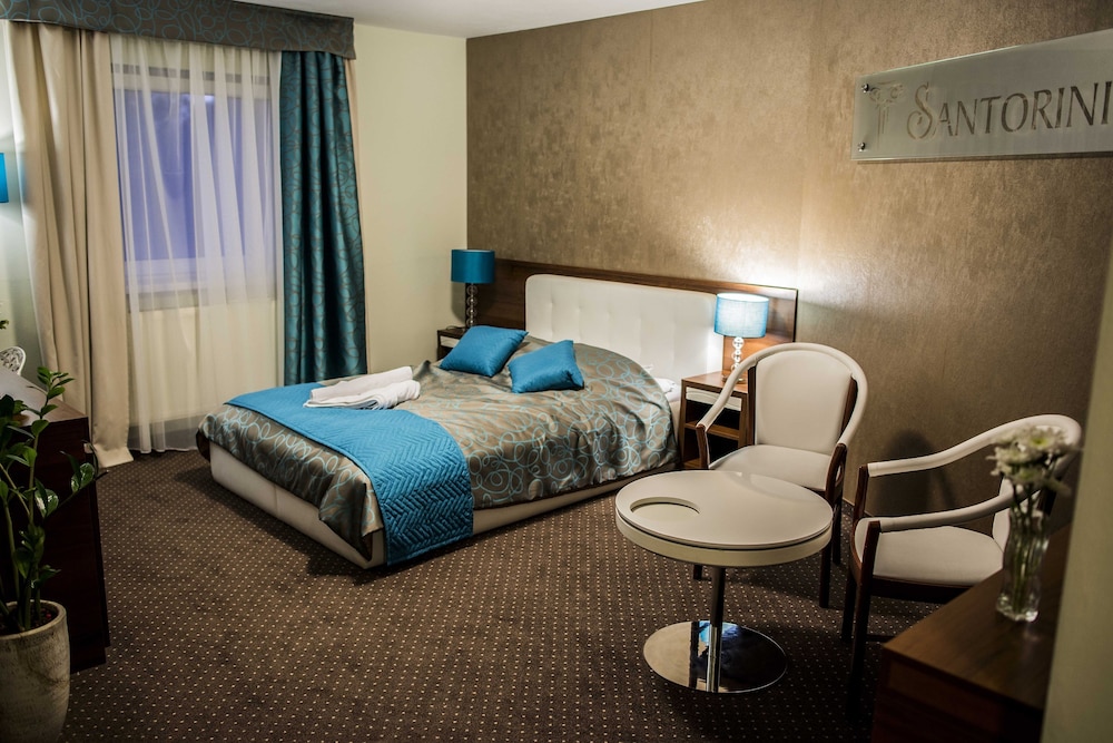 Hotel Santorini - last minute hotel in Krakow
