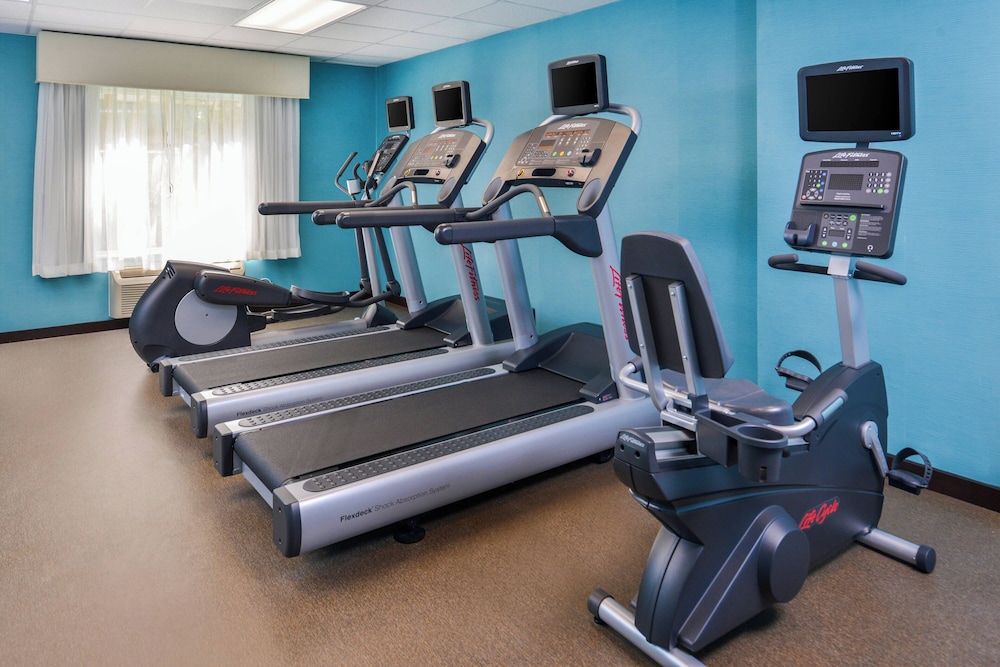 Fairfield Inn & Suites By Marriott Beaumont - photo 32