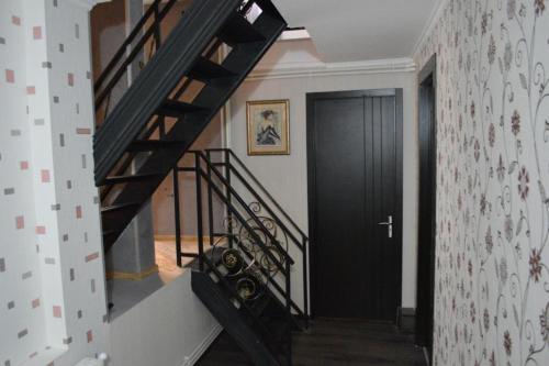 Georgian Guest House on Asatiani