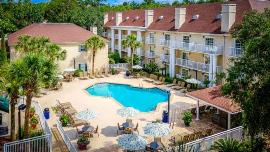 Palmera Inn and Suites - featured photo