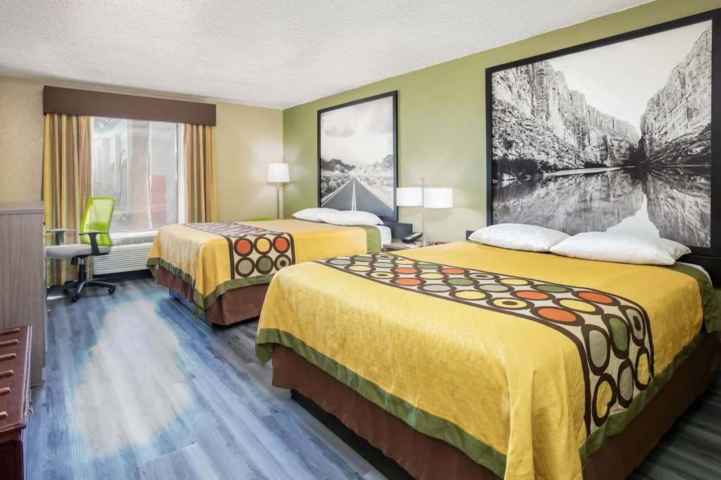 Super 8 by Wyndham Ft Stockton - photo 6