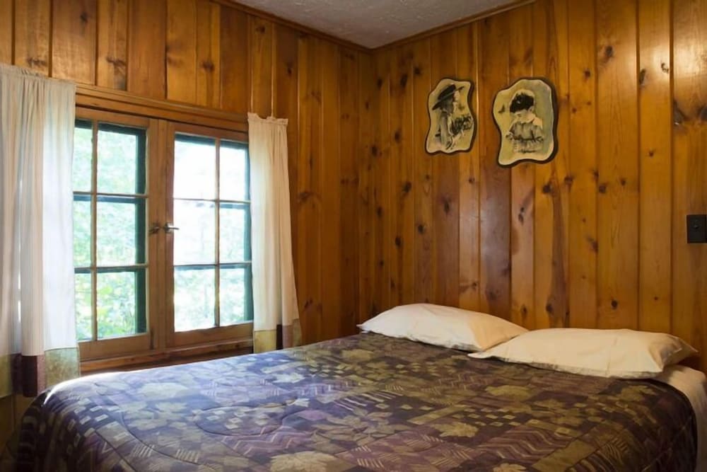 Riverside Point Resort - photo 11