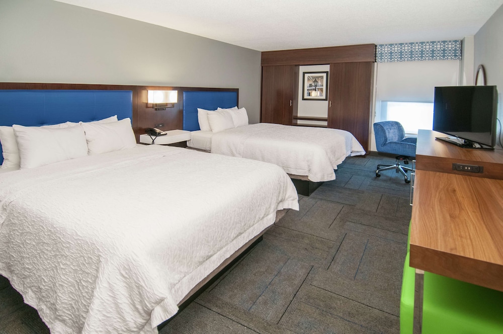 Hampton Inn Metairie - photo 16