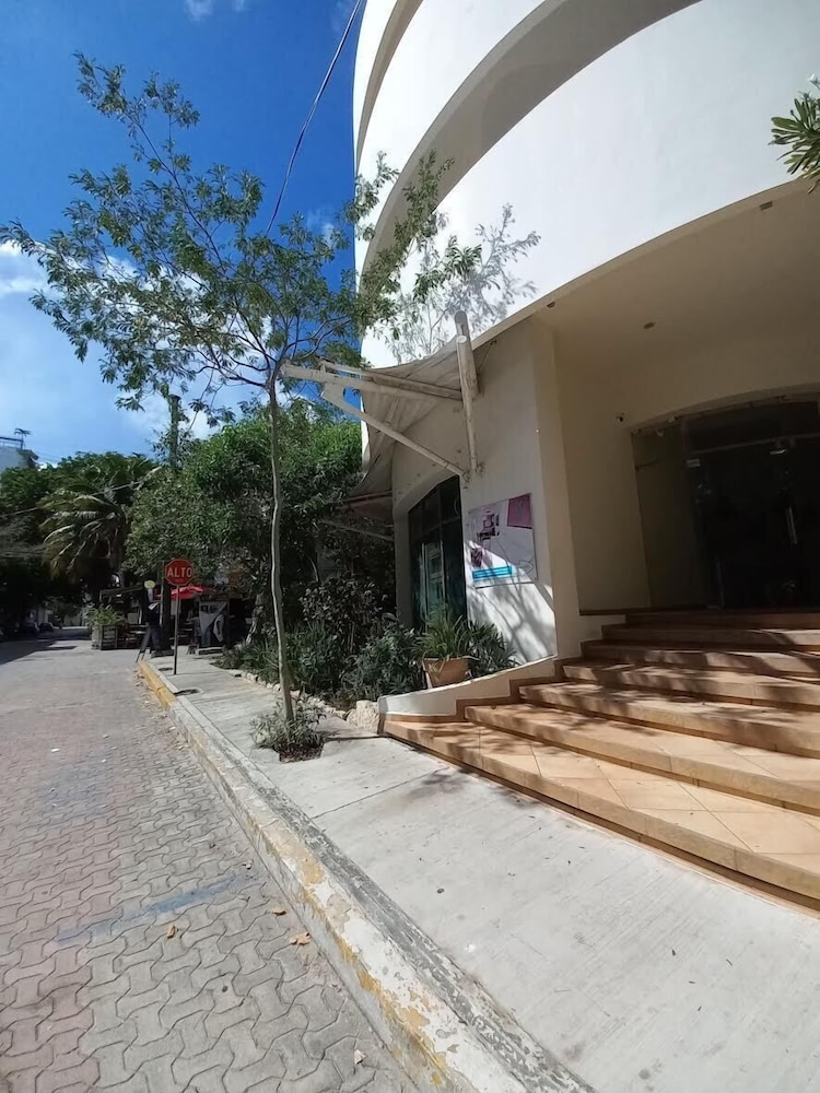 Riviera Maya Suites