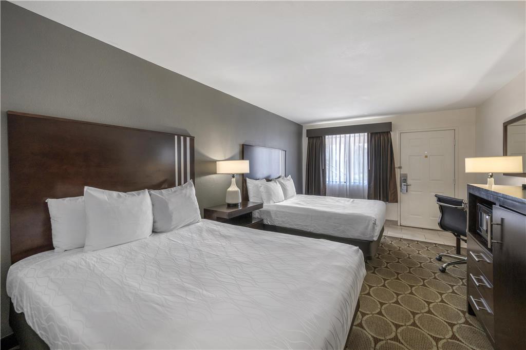 Best Western Pahrump Oasis - photo 16
