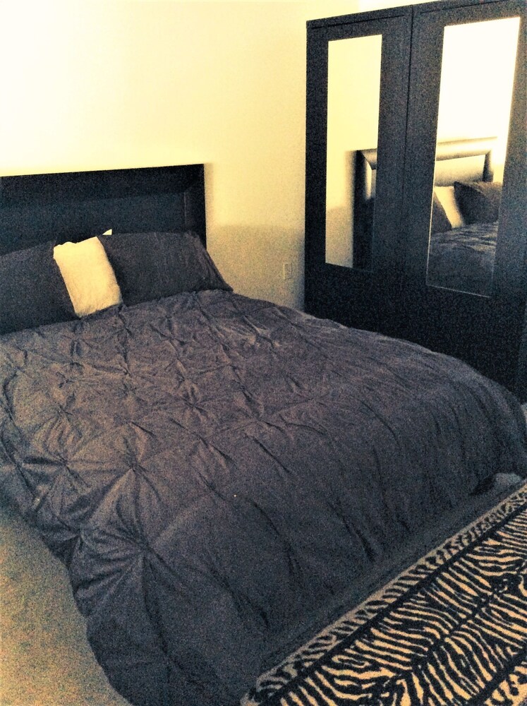 Downtown Executive Condo Loft — Saskatoon — photo 5