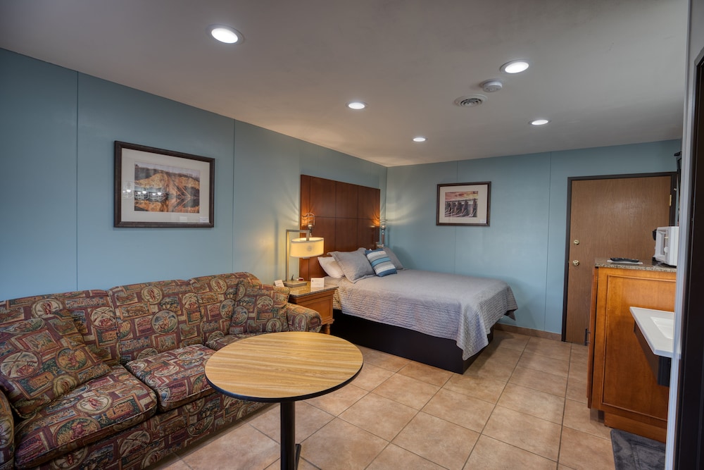 Lewis and Clark Resort - featured photo