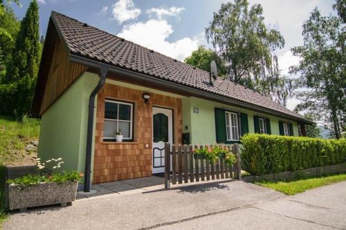 Ferienhaus Stolz — hotel in Sankt Peter Am Kammersberg