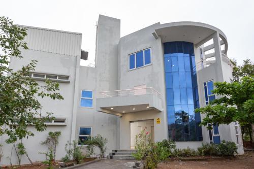 Hotel O ECR Stays Near Nemmeli Beach Formerly GVS Homes in Seven Pagodas, India