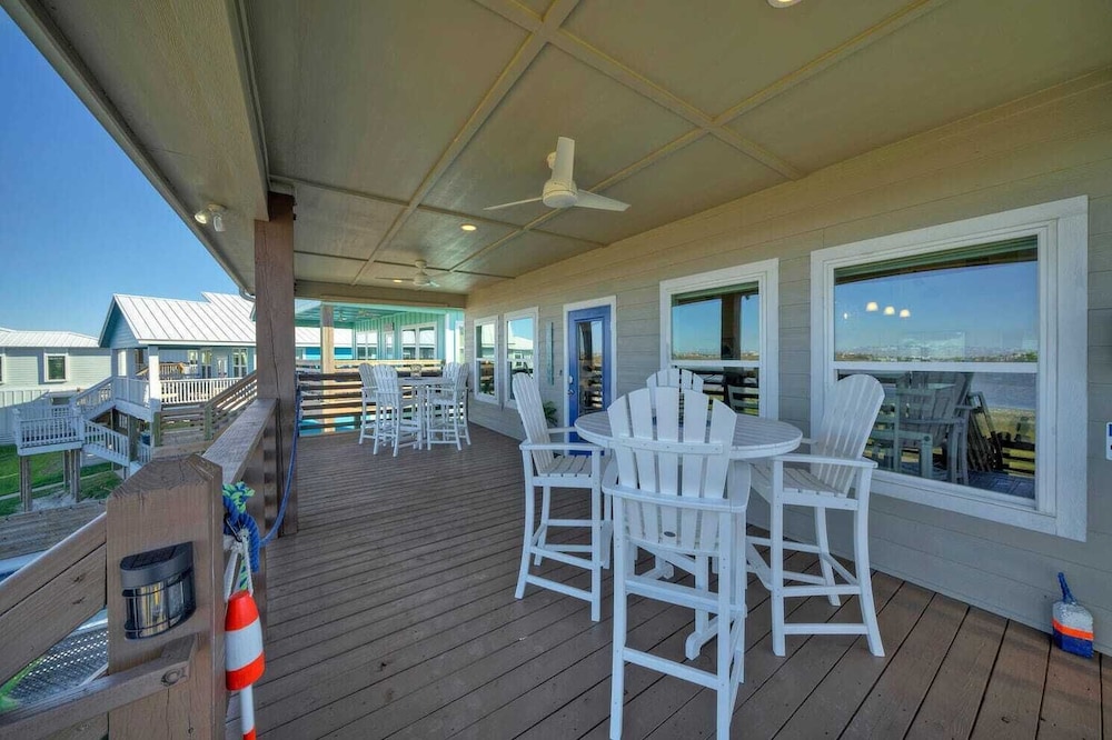 Pelican's Porch by Avantstay Private Pool Views - photo 15