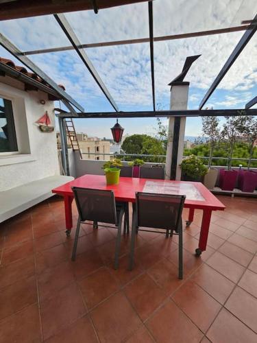 Terrazza 14 Family house in Elefsina — 4-Star Luxury Hotel in Elefsina, Greece