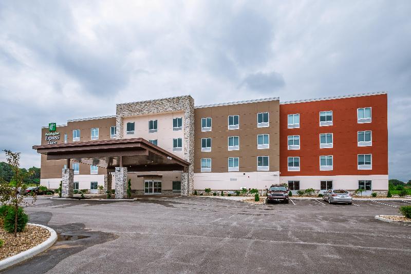 Holiday Inn Express Suites South Bend Casino IHG - photo 9