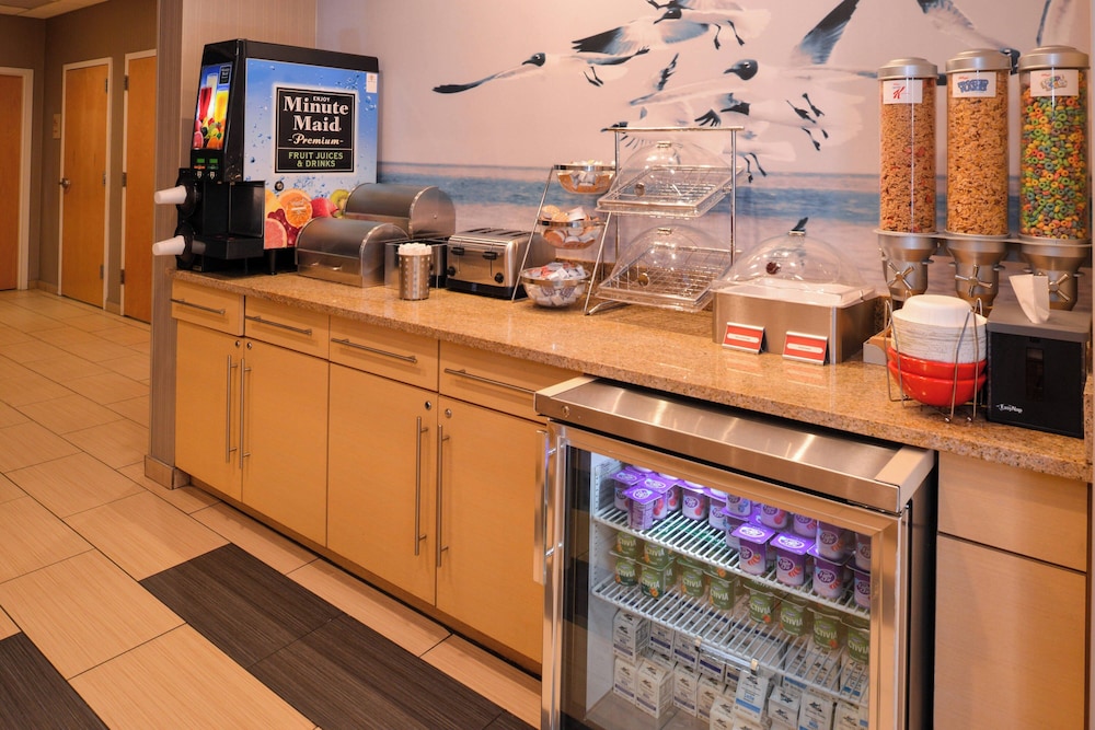 TownePlace Suites by Marriott Wilmington Wrightsville Beach - photo 36