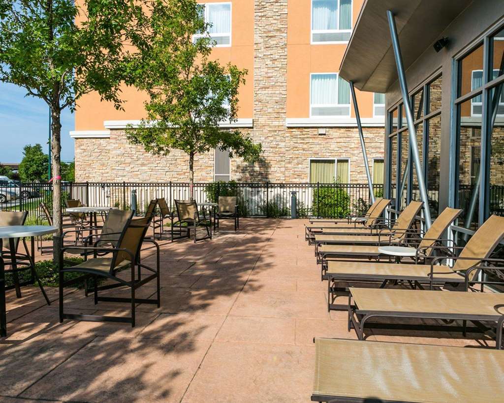 Cambria Hotel Denver International Airport - photo 49