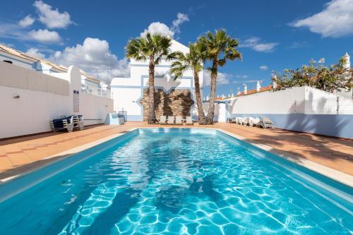 Arribas Beach House 19V3 by AlgarveManta — 4-Star Luxury Hotel in Vila Nova De Cacela, Portugal
