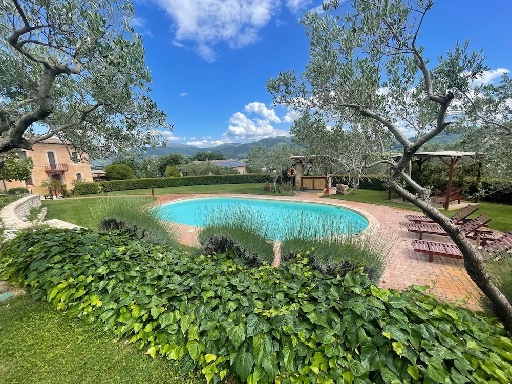 02 Pool Villa Spoleto Tranquilita Yoga A Sanctuary of Dreams and Peace 02 Spoleto — 4-Star Luxury Hotel in Spoleto, Italy