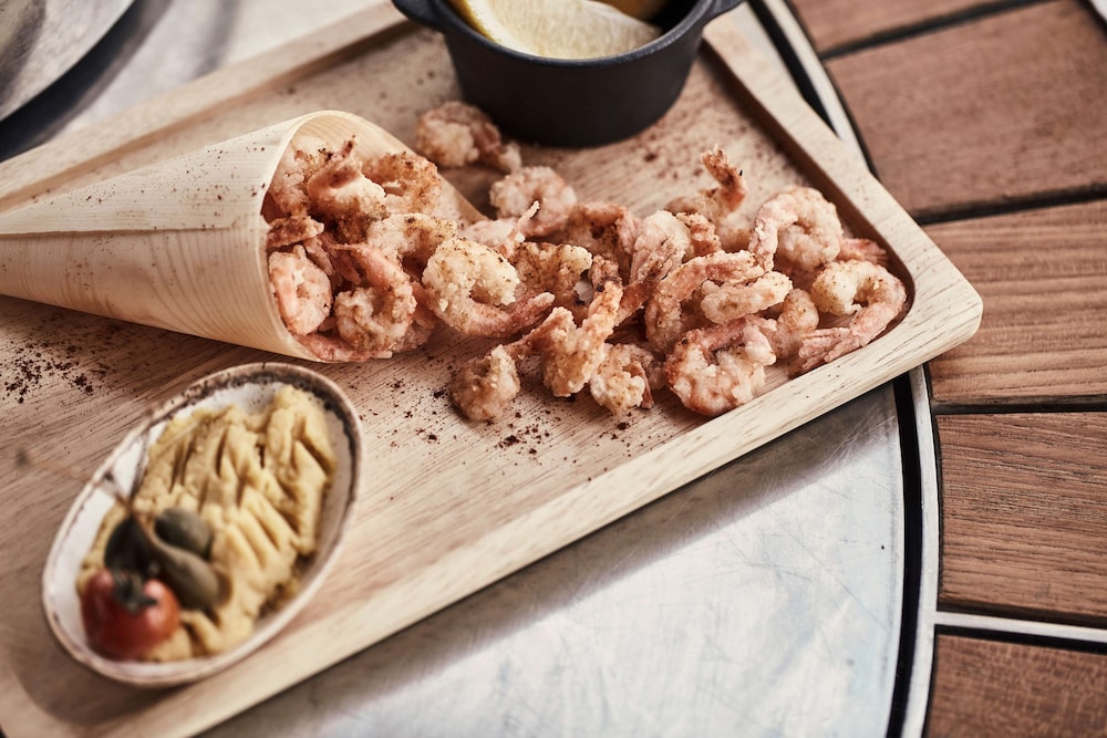 מזון ומשקאות