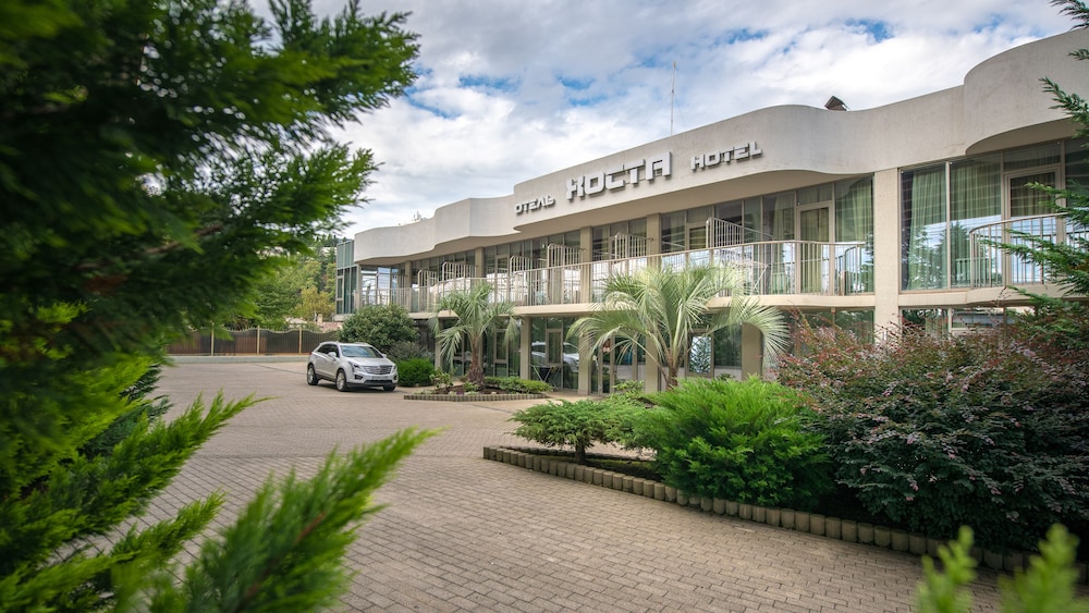 Khosta Hotel - last minute hotel in Sochi