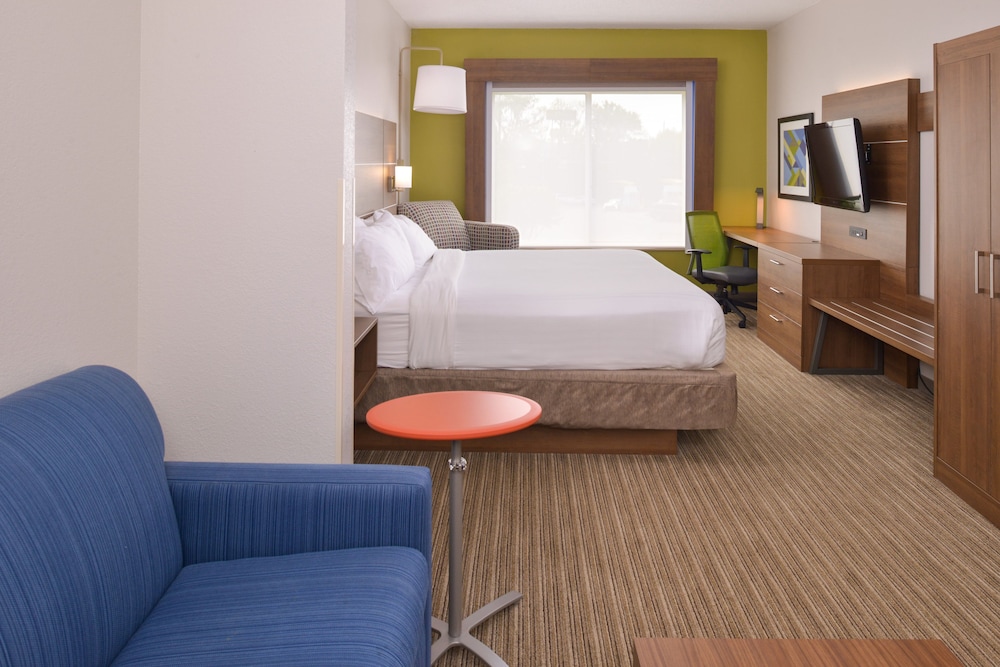 Holiday Inn Express & Suites Chattanooga by IHG - photo 15