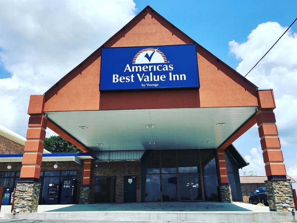 Extended Stay Suites Cookeville Tennessee Tech - photo 4