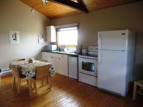 Foxlake Retreat — hotel in Hanna