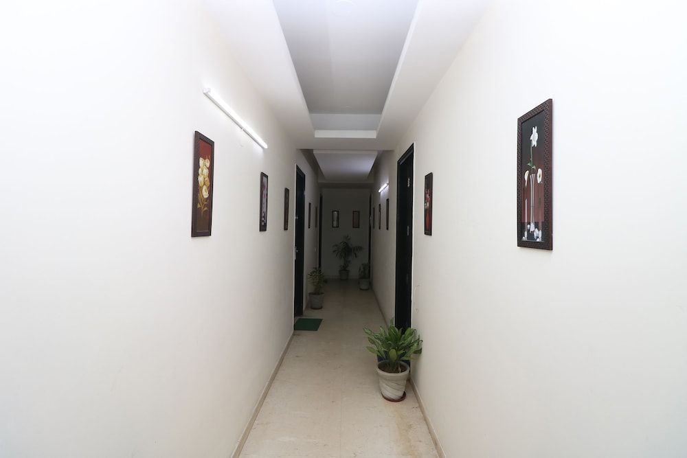 OYO 9994 Springs Homes
