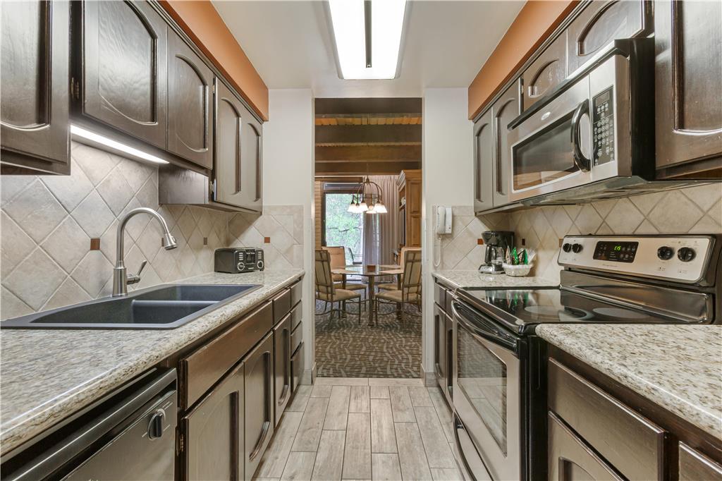 Best Western Plus Arroyo Roble Hotel & Creekside Villas - photo 82