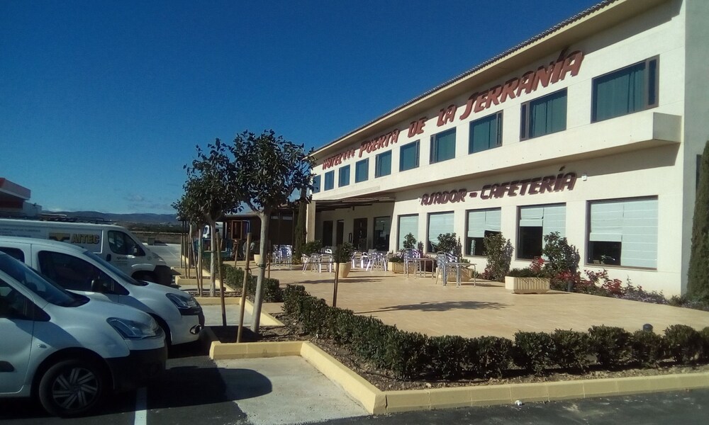 Puerta de la Serrania - last minute hotel in Lliria