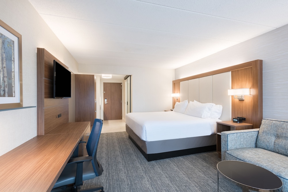 Holiday Inn Express Boston Waltham by IHG - photo 11