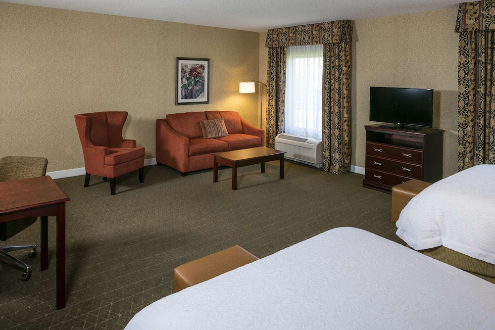 Hampton Inn & Suites Toledo Perrysburg - photo 19