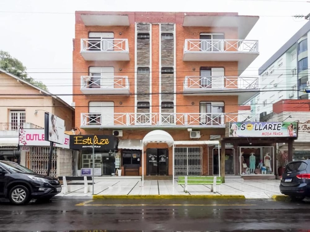 Oyo Hotel Beira Mar in Capao Da Canoa, Brasil