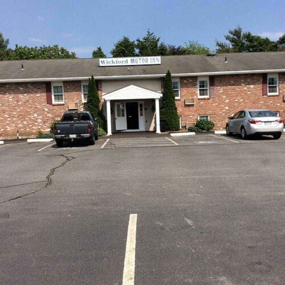 Wickford Motor Inn - photo 19