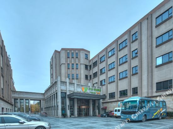 New Century Manju Hotel — 4-Star Luxury Hotel in Shanghai, People's Republic of China