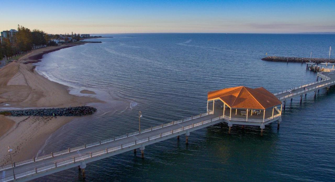 Redcliffe — Redcliffe
