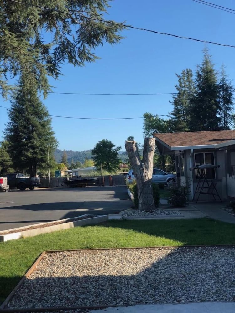 Kelseyville Motel - photo 29