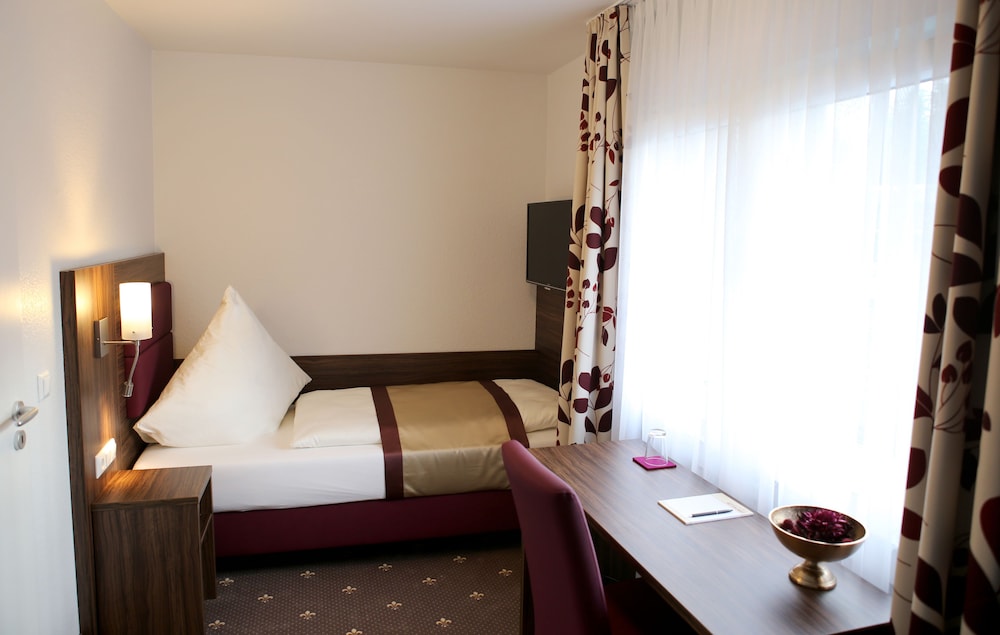 Hotel Rothkamp - carbon neutral hotel in Frechen