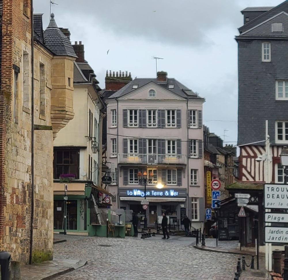 Hôtel Entre Terre et Mer in Honfleur, France